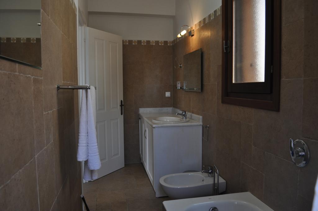 Stavros  Poli Home חדר תמונה