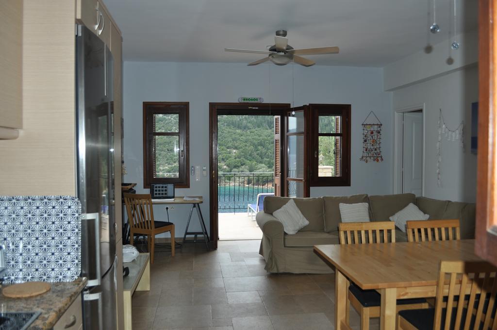 Stavros  Poli Home מראה חיצוני תמונה